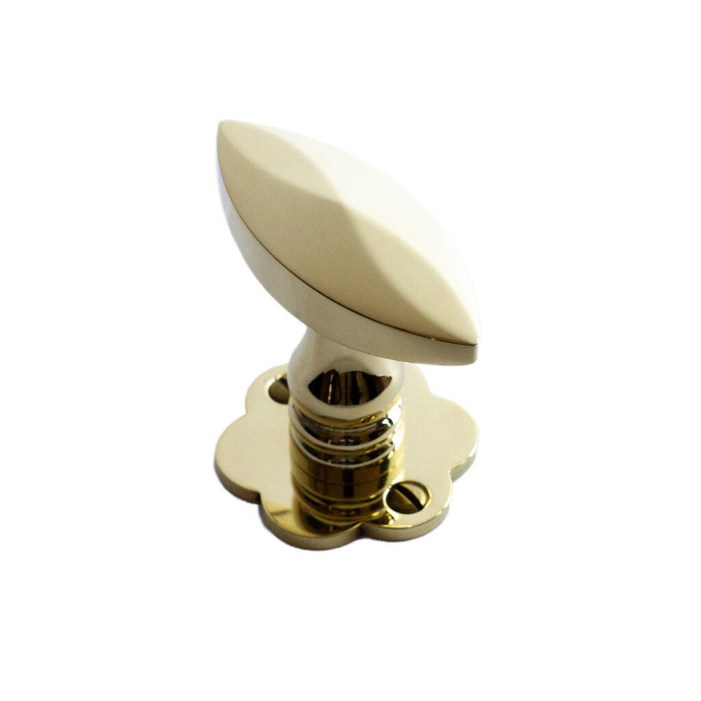 wh-knob-adler-florette